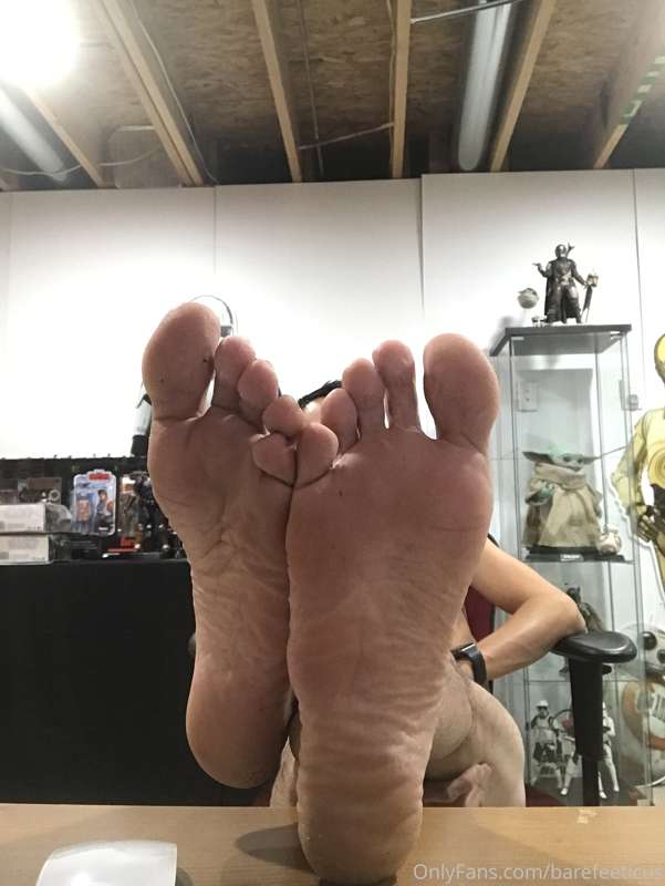 Wednesday feet!