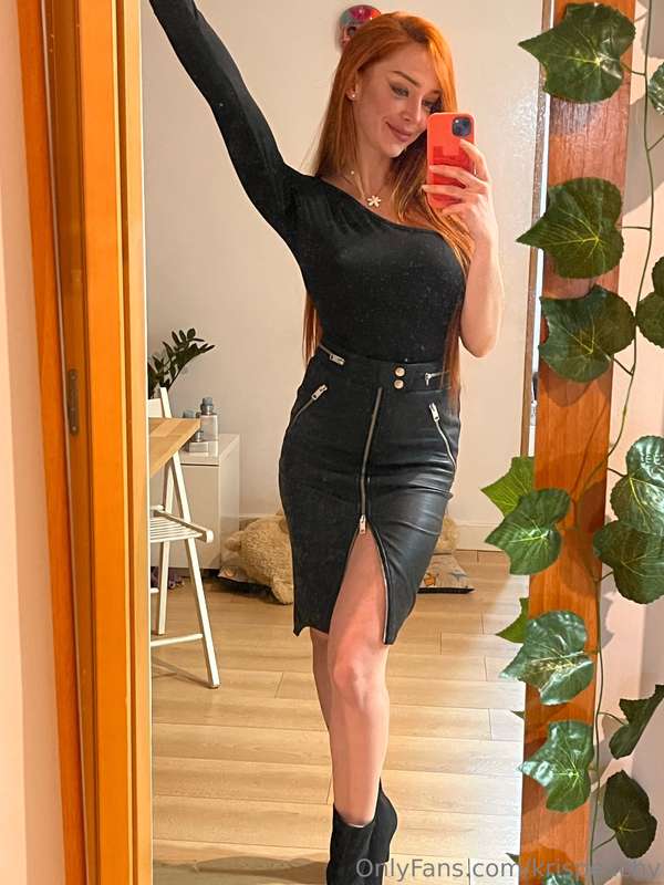 Any Saturday night plan ? 😏