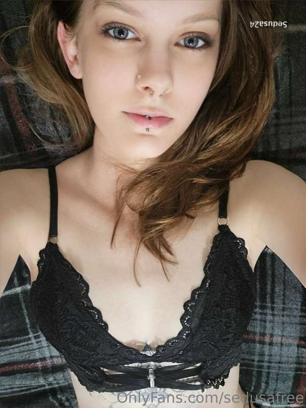 😝