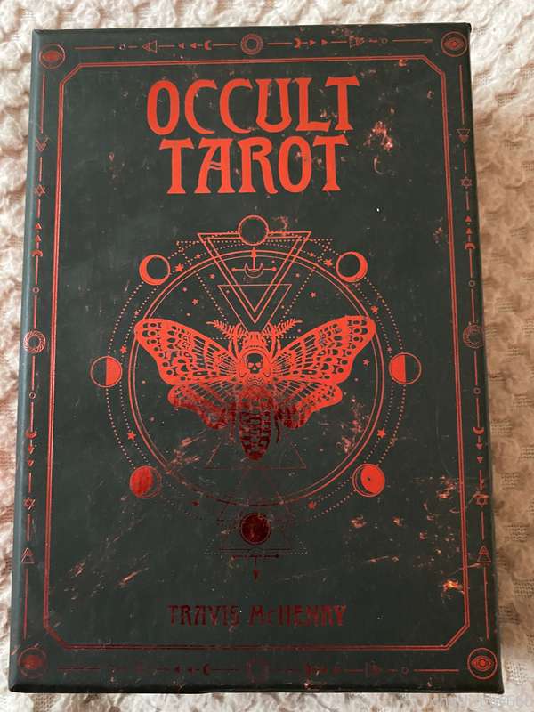 I’m doing Tarot readings again!!!🖤✨ if you’d like a reading .. 3