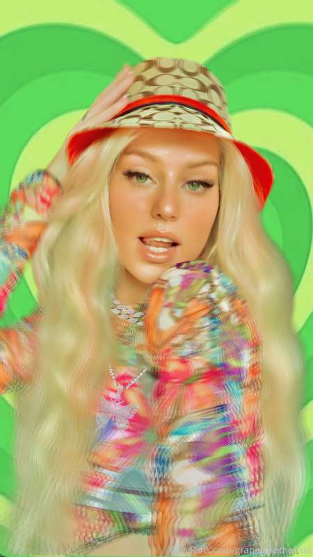 Portrait edits 💜🌈🍇 3