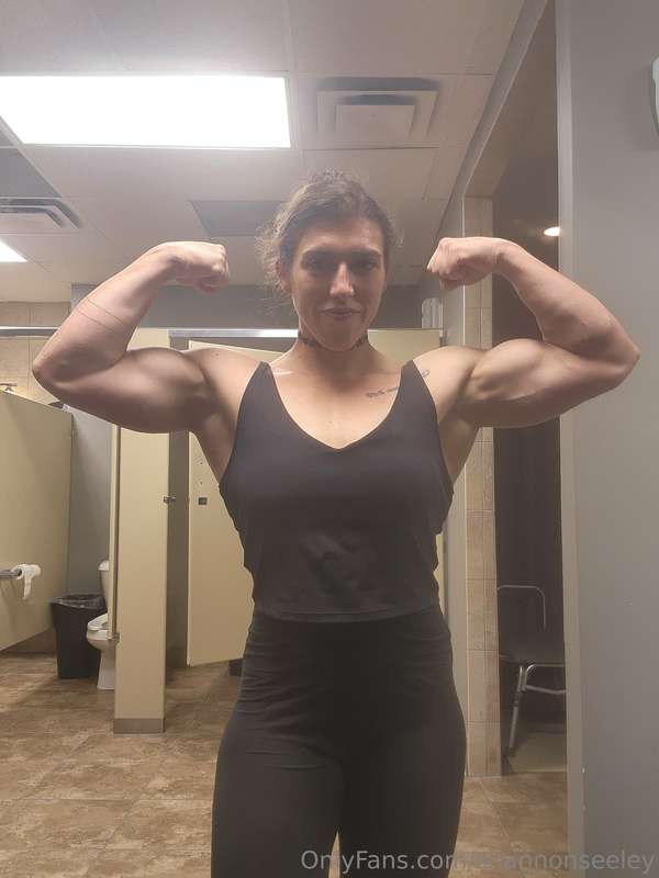 That post workout flex 