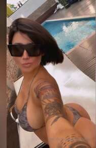Free subscription@milkymommy11 i'm a freakky MILF doing cont..