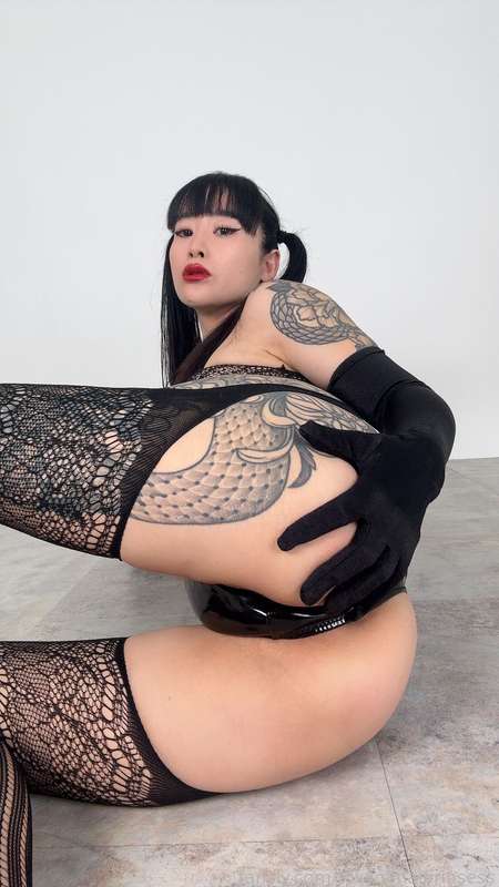 Tokyoanalprinsess - Fansly - 19 Sep, 2024 25
