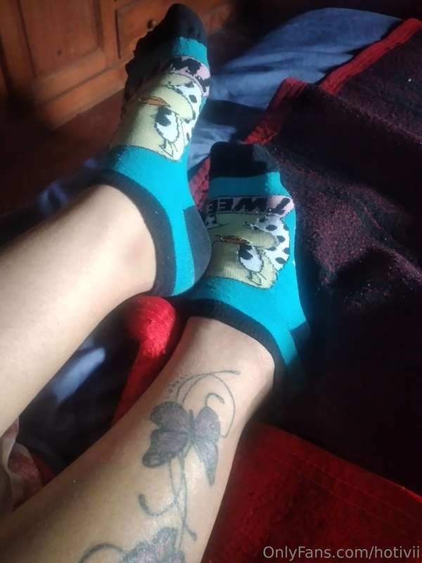 💣👣🧦 1
