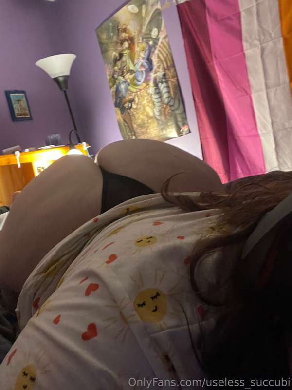 For all the ass fans ;3