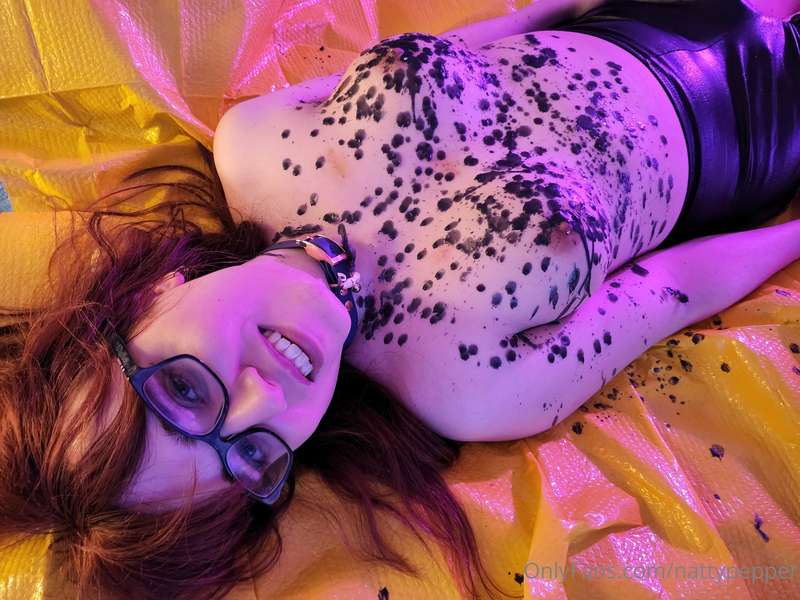 Wax play with a friend 💜 6
