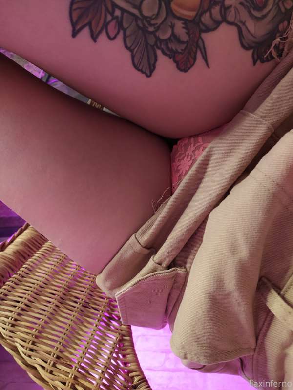 peeping at my neon panties