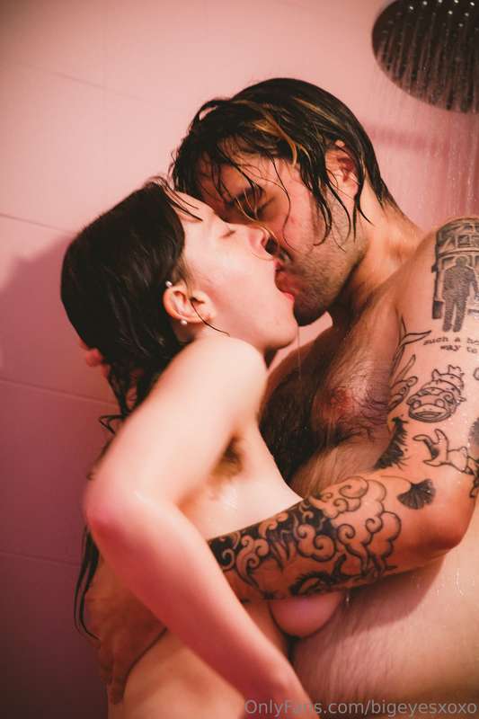 this shower got steamy 🚿 keep an eye out for this hot video .. 6