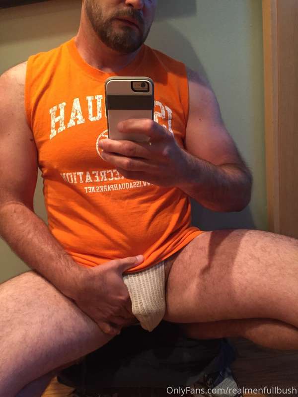 Here are some pics of me wearing my favorite running shirt. .. 1