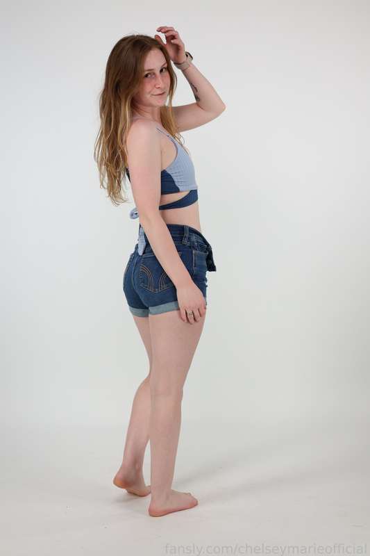 Chelseymarieofficial - Fansly - 03 May, 2025 29