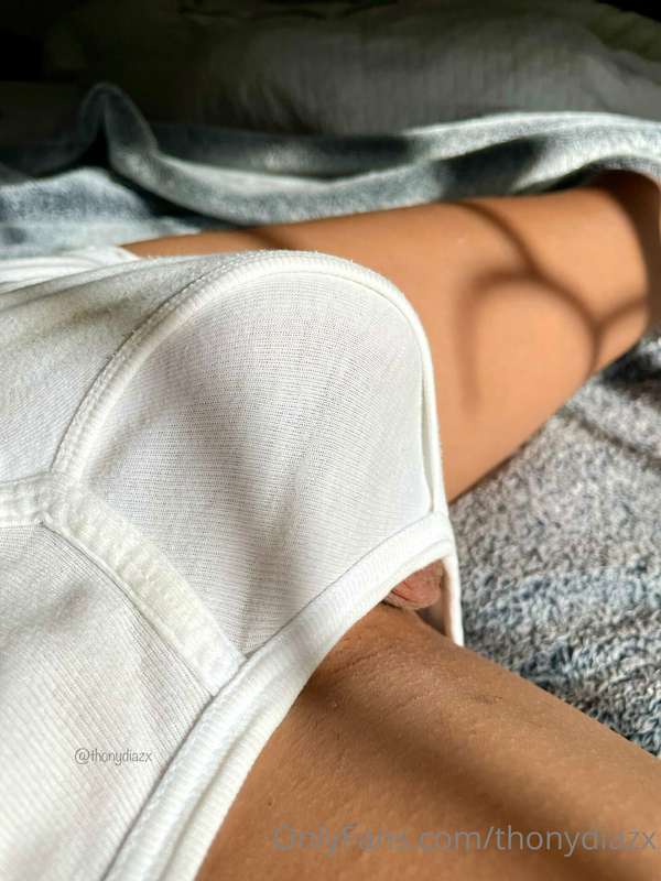 It’s #TightyWithiesWednesday ! 1