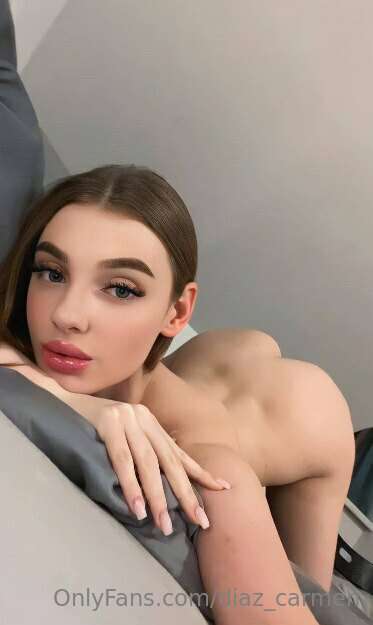 🟢She's ready for your dick @sophie_bunny🟢
Lick me all over &..