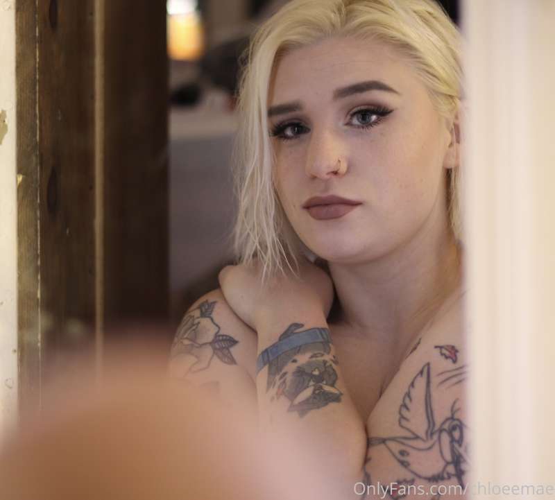 Hubby got a new camera and decided to test it out while I wa.. 14
