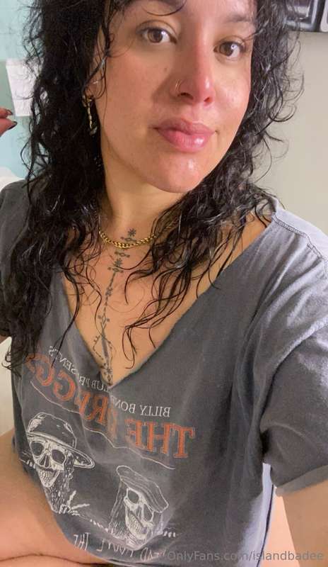 You can’t see it, but I had someone’s cum on my face 😈 I’ll ..