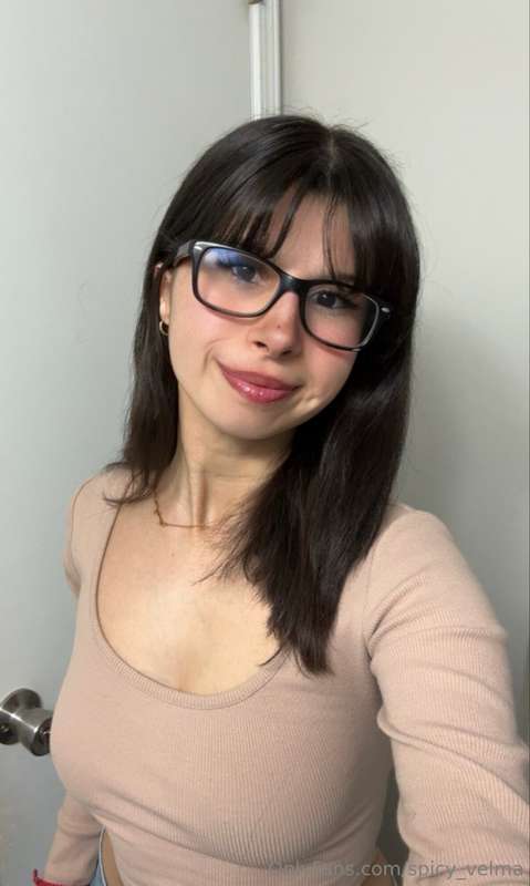 😽