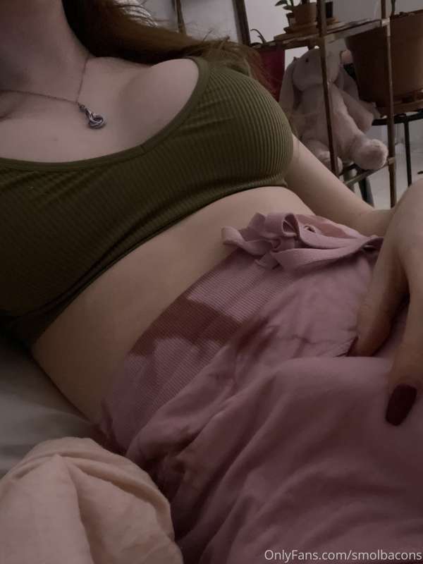 This is what u see when you book 1 on 1 sexting with me, dm .. 4