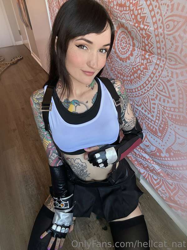 It’s Tifa Tuesday!! Which Tifa photo is your favorite?? Let .. 1