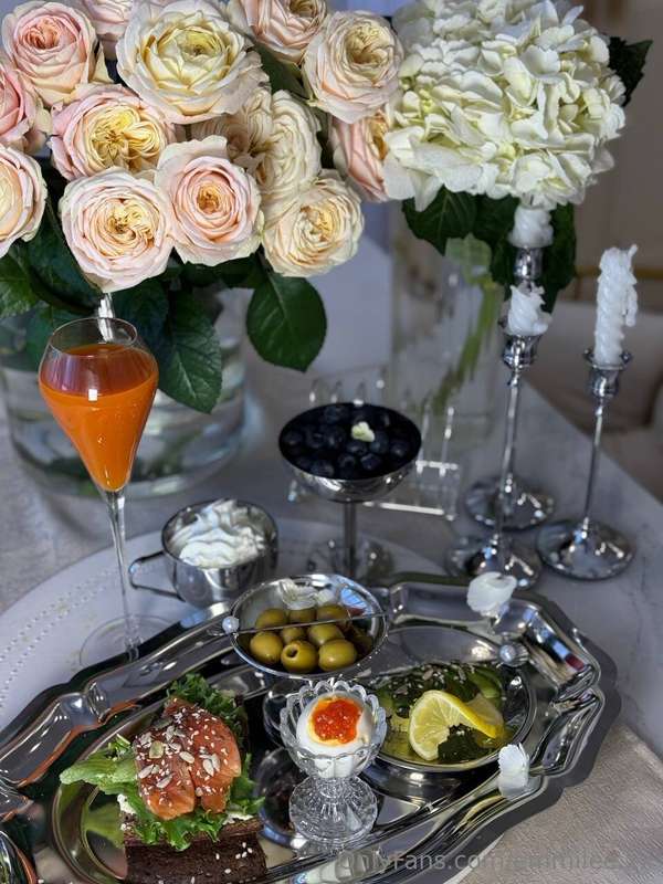 Breakfast isn’t just fuel - it’s aritual✨A beautiful morning..