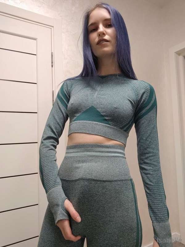 🌈CUTE KITTY @passionate_ailish 🌈 Loves cocks of all sizes😍Wh..