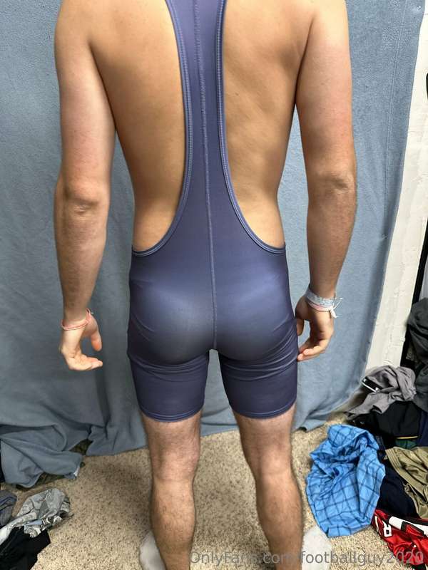 Wrestling singlet wearing private! 6