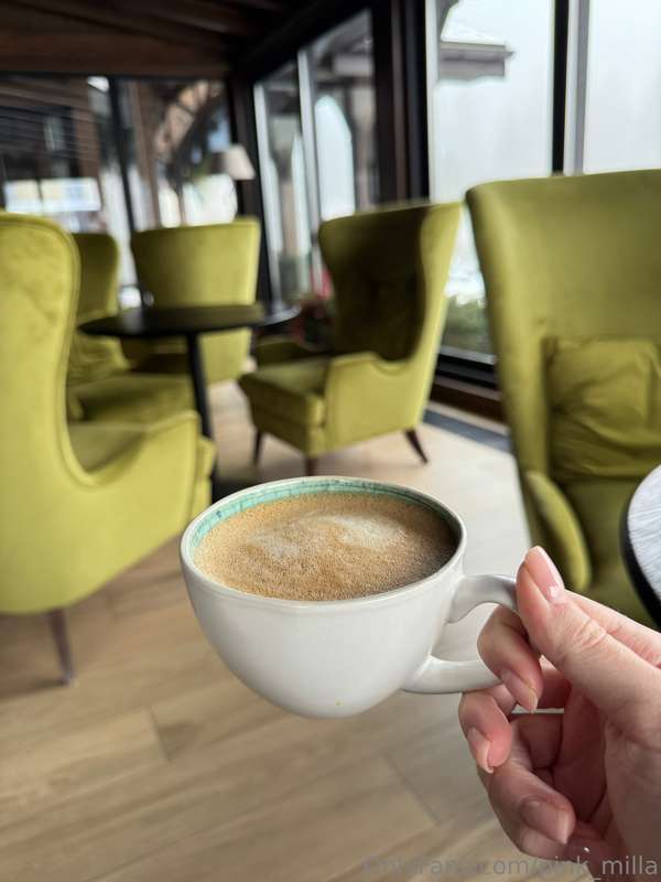 I plan to celebrate this Christmas with a cup of coffee🥰 and..