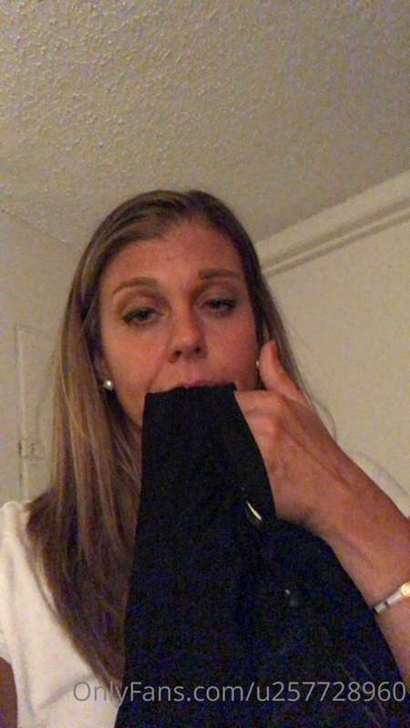 Tasting her panties 2