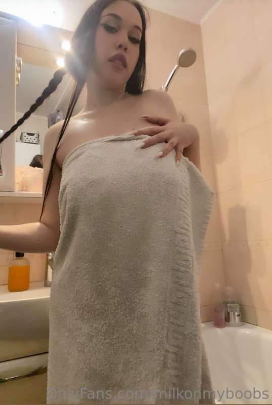 If you help me soap up my ass, I'll help you soap up somethi..