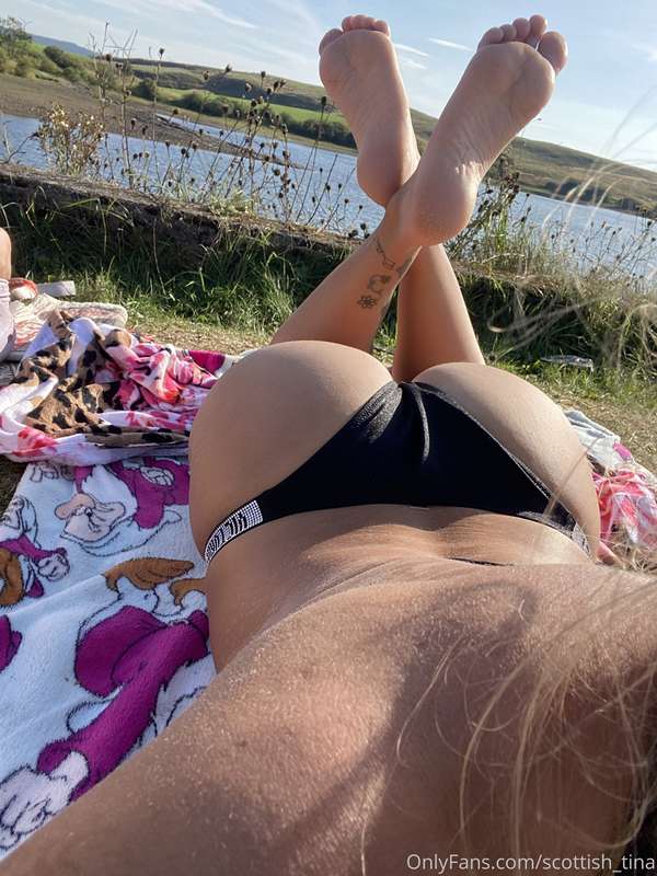 Happy humpday  Normal service has now resumed now that I’m b..