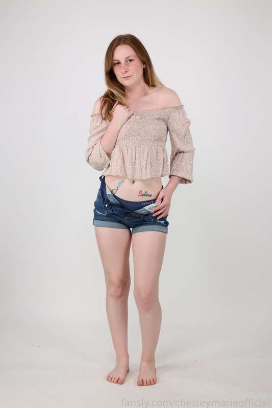 Chelseymarieofficial - Fansly - 17 May, 2025 2