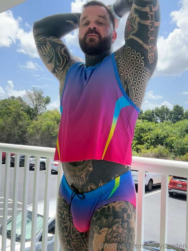Synth bikini and top 🐷  8