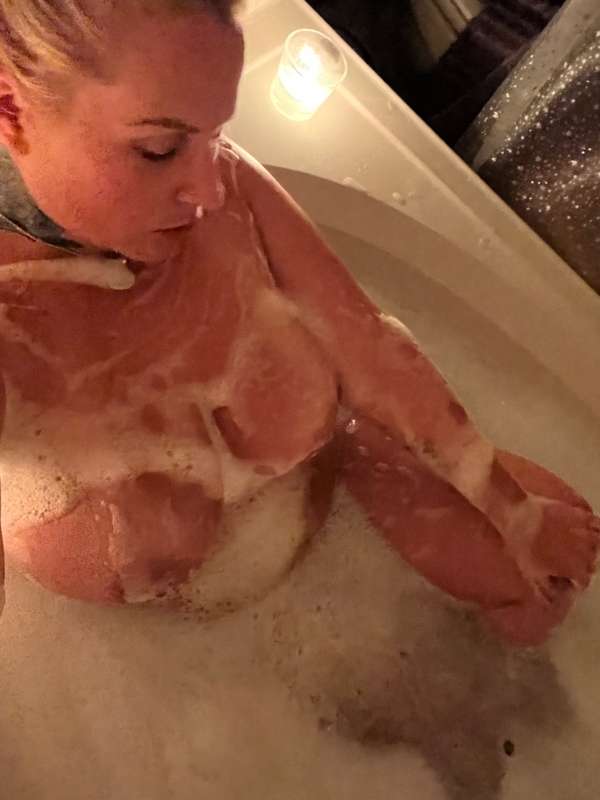Bubble 🫧 bath 🛀 time 😘 1