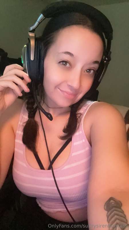 If I had your controller, what buttons would you let me pres..