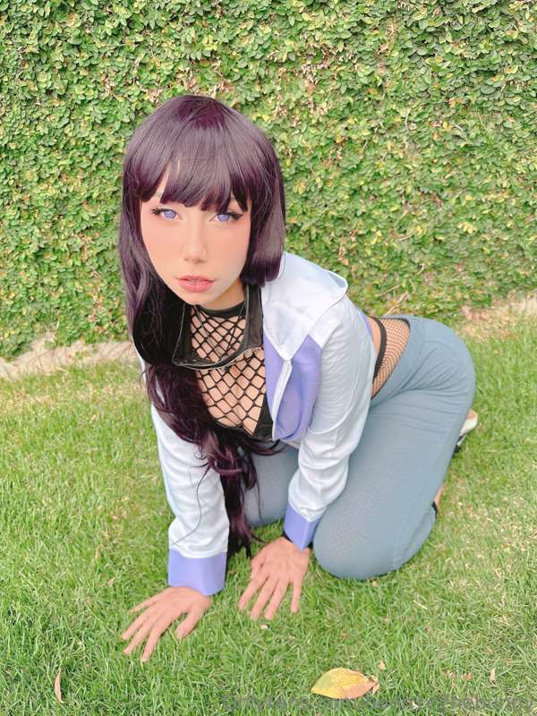How many rounds with Hinata? 🥰💜
a. 2x
b. 5x
c. all day 20
