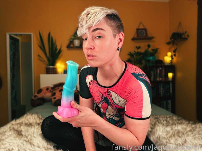 Jaqquicksilver - Fansly - 26 Dec, 2022 1