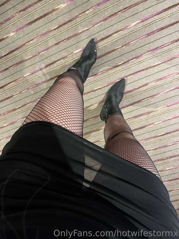 Killer heels ✔️ 
fishnet Stockings ✔️ 
See Through Dress ✔️ ..