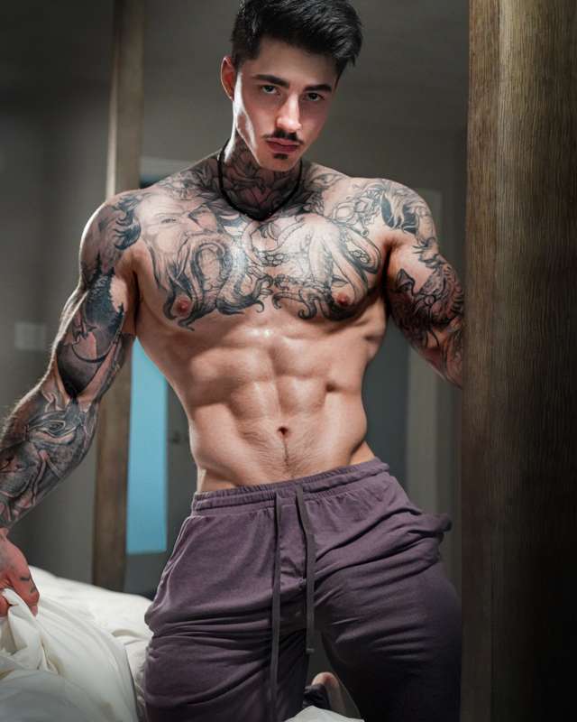 Cum & play with me 😏🔞👉 @Jakipz
Onlyfans.com/Jakipz