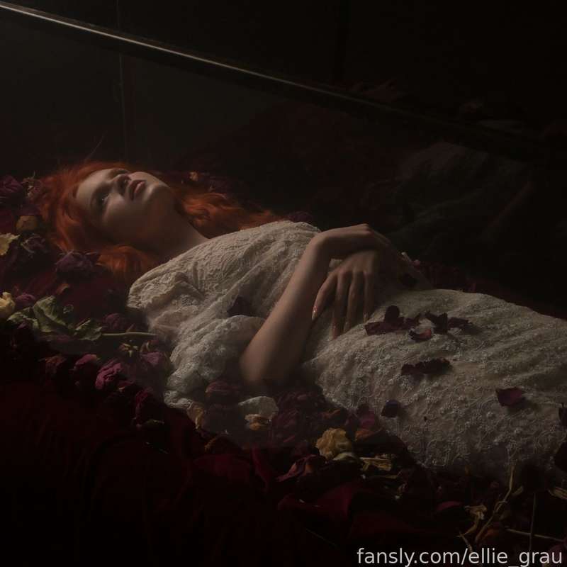Ellie_Grau - Fansly - 15 Jul, 2024