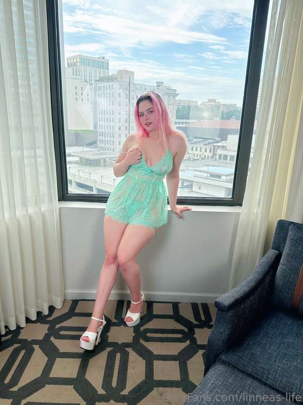 Light Green/blue lingerie set 😘 I'll be home late September/.. 8