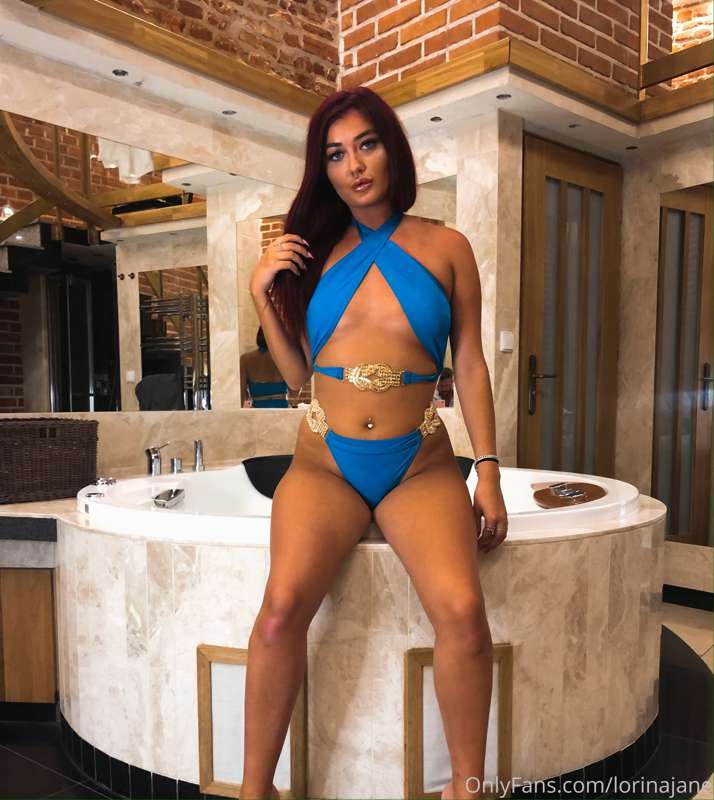 Off to Ibiza for a few days 🥂
