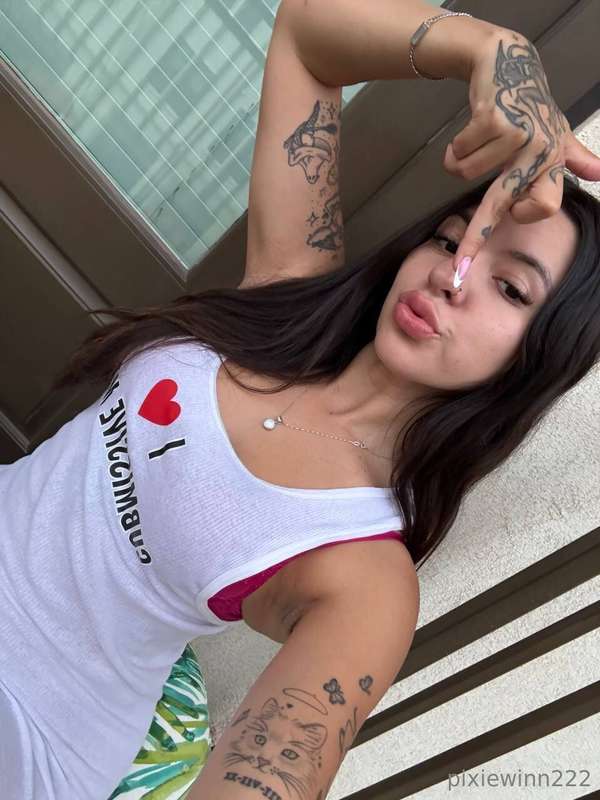 Liveeeee cum and join 😈https://onlyfans.com/pixiewinn222/liv..