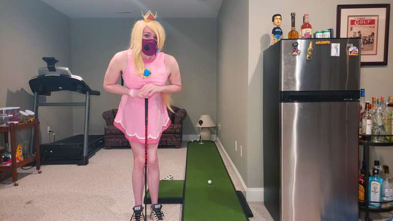 And here's slutty Tennis Peach! I always love out-of-charact.. 1