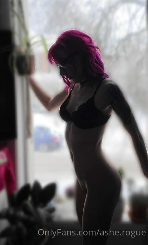 Ashe.Rogue - Onlyfans - 23 Feb, 2022 4