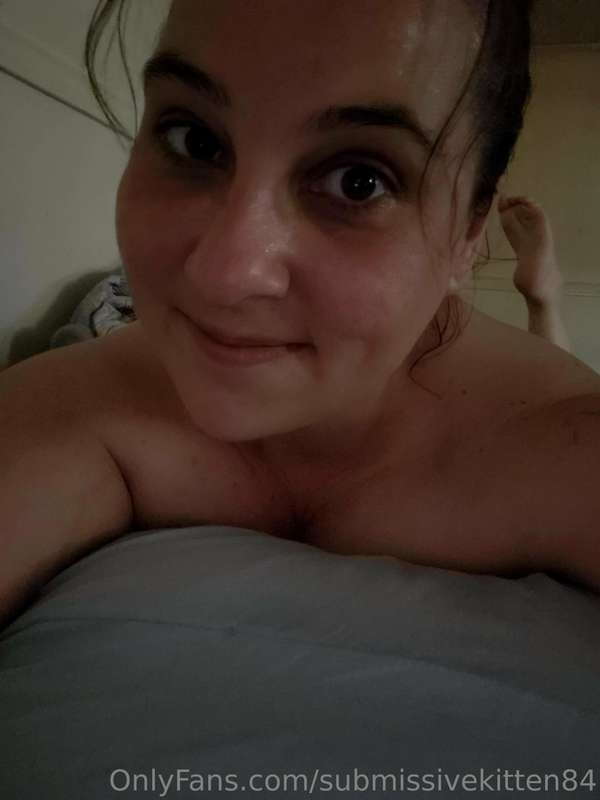 Feeling flirty tonight :) 1