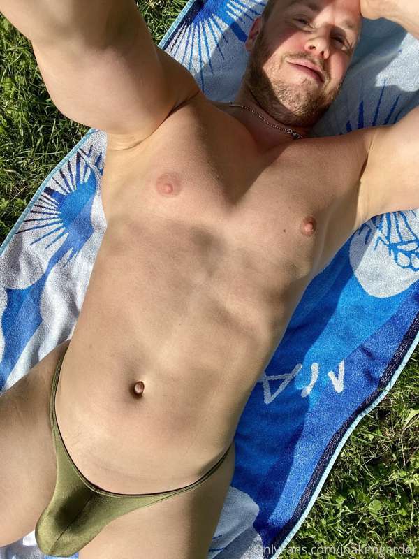 Sun, more sun! 💪🏼🤙🏼🩲☀️