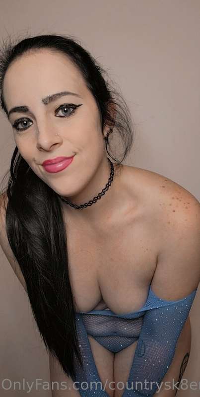 I'm so blue without you baby cum warm me up with a hot cream.. 2