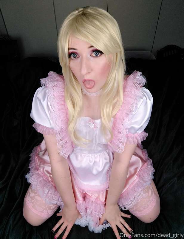 Day 8 - Frocktober

Video coming later today! 1