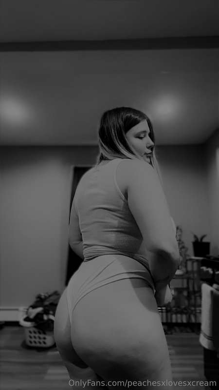 Peachesxlovesxcream - Onlyfans - 25 Apr, 2024