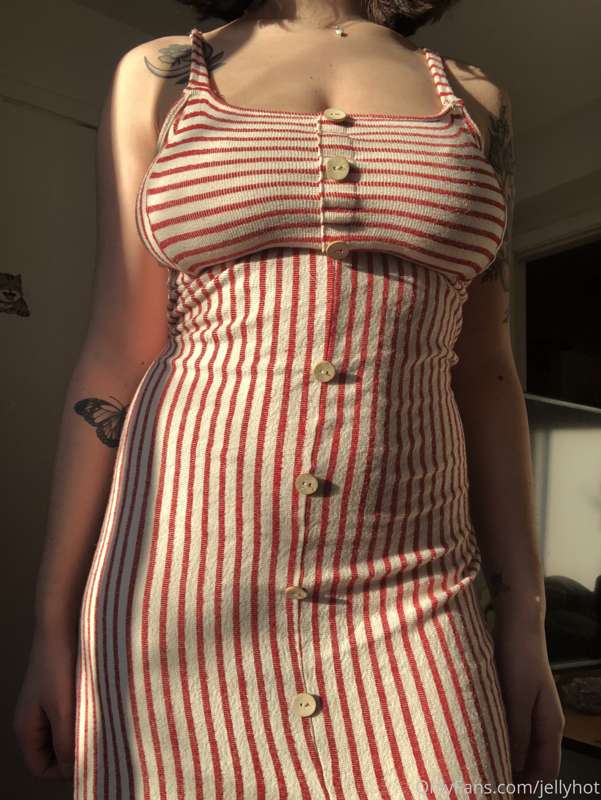 sundress = easy access 😏