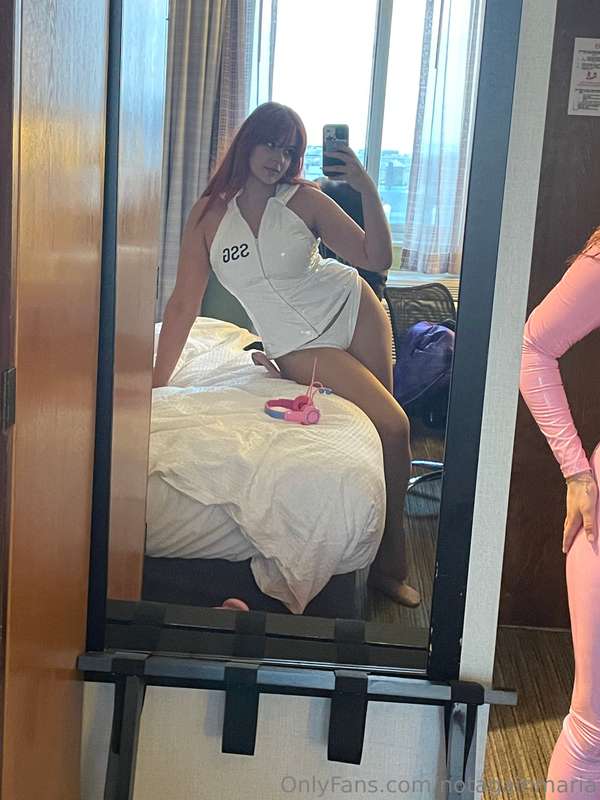 Sending good mirror vibes your way! ❤️